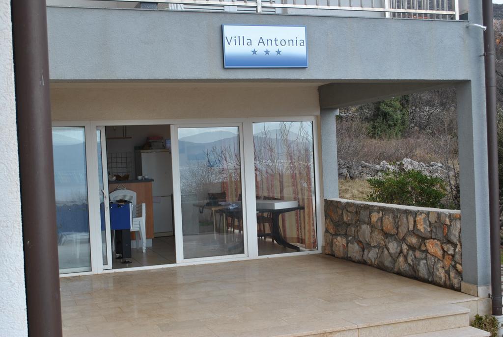 Villa Antonia 克罗诺维察 外观 照片